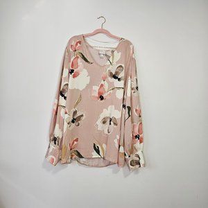 GUC Ava & Viv Plus size 3X Floral blouse